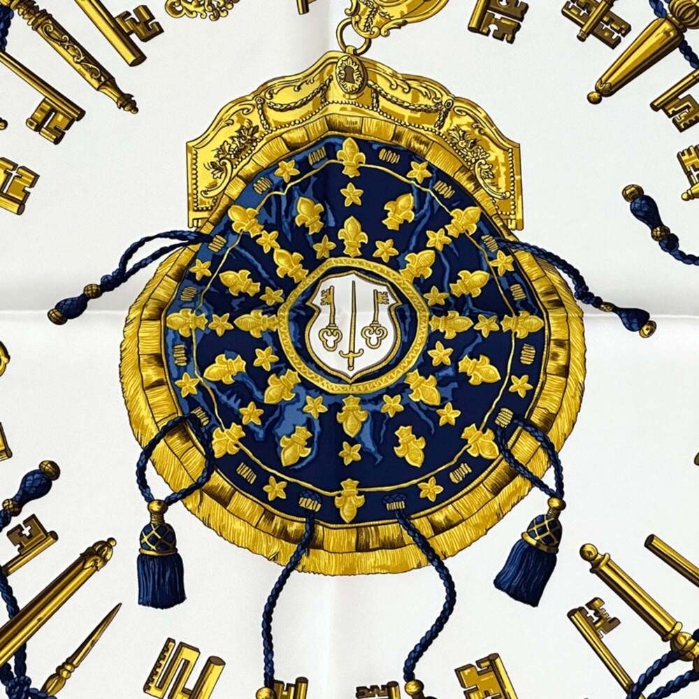 HERMES Blue Silk Scarf - Picture 2 of 9